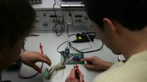 training-409584_1920